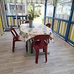 Zecamping 4 2km Piscine Chauffee Animaux Acceptes Club Enfant サンティレール・ド・リエ