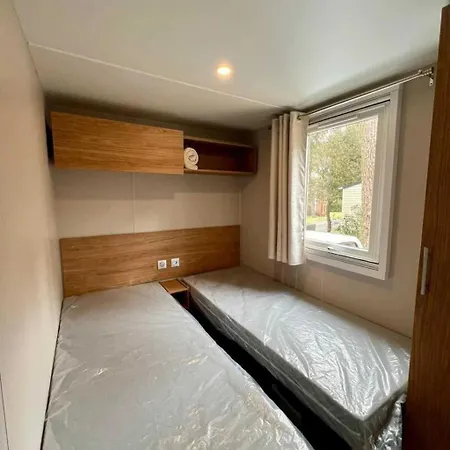 4 Etoiles - Piscine - Ccafgbh