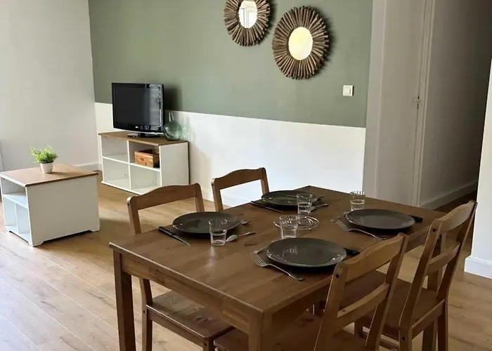 Camping 4 Etoiles - Piscine - Ccafgbh *