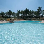 Zecamping 4 2km Piscine Chauffee Animaux Acceptes Club Enfant 营地
