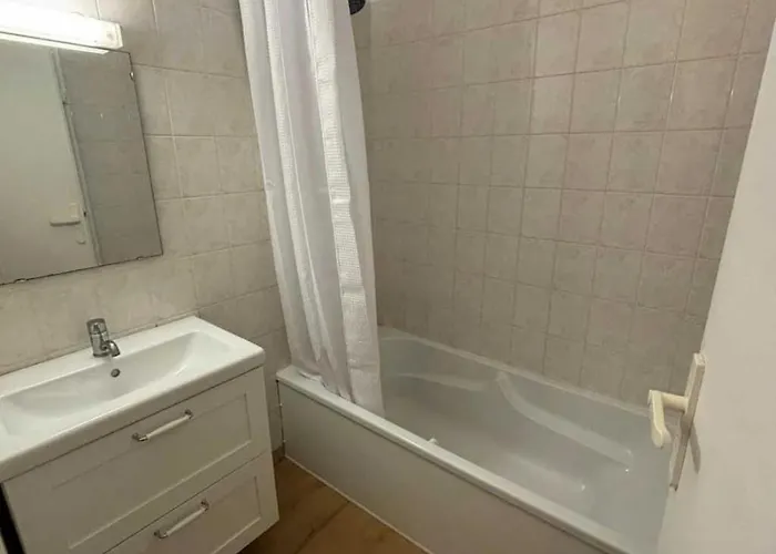 Campingplatz 4 Etoiles - Piscine - Ccafgbh *