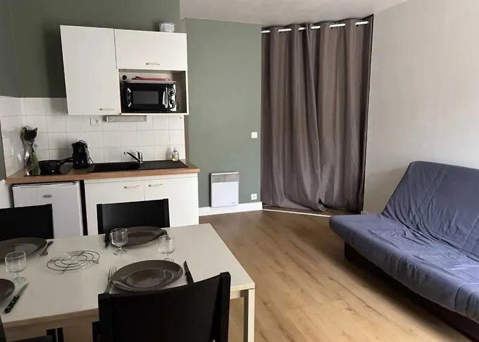 4 Etoiles - Piscine - Ccafgbh